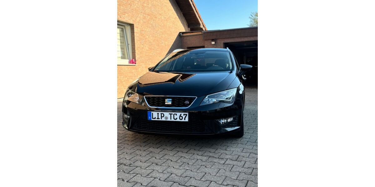 Seat Leon 186.444 km 10.699 &euro; Detmold 32756