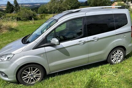 Ford Tourneo Courier 126.500 km 9.999 &euro; Schöneck 08261