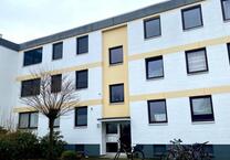 Charmante 2,5 Zimmer Wohnung in Kölln-Reisiek, ruhige schöne Lage
