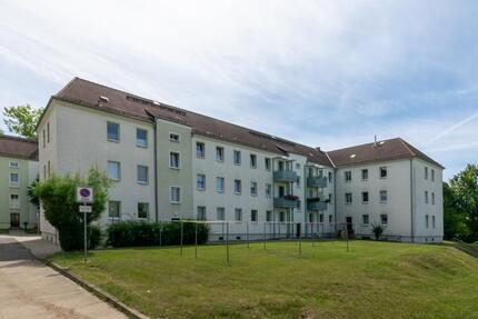 Saniertes Gewerbe an der Polizeischule zimmer