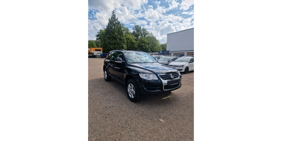 VW Touareg 266.718 km 4.599 &euro; Bonn 53227