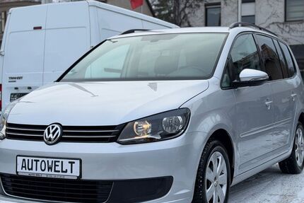 VW Touran 99.950 km 9.990 &euro; Berlin 12623