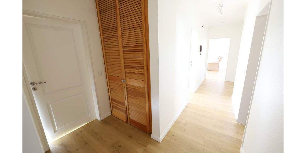 Etagenwohnung Lage - 5 Zimmer, 228.500&euro; | Angebot:25689539