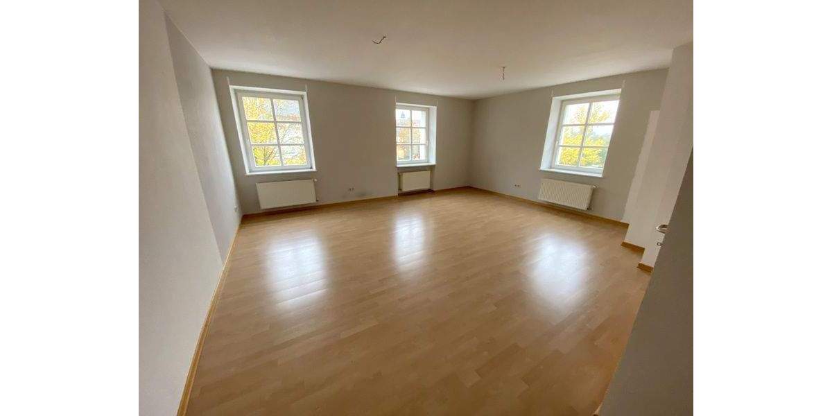 Gepflegte Wohnung mit einem Schlafzimmer und PKW-Stellplatz in Losheim direkt zu vermieten! 2 zimmer