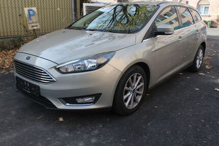 Ford Focus 100.000 km 8.990 € Fürth 90763