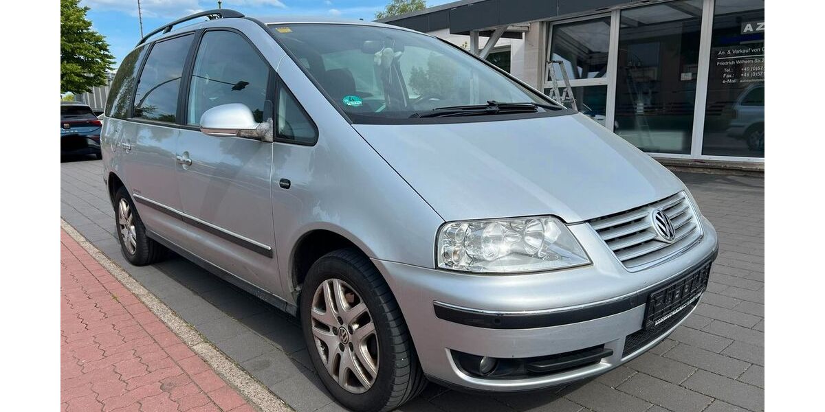 VW Sharan 264.600 km 4.989 &euro; Minden 32423