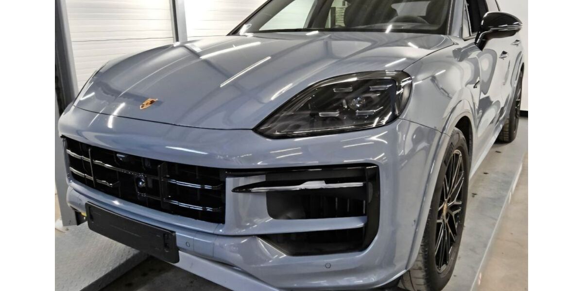 Porsche Cayenne 31.374 km 112.888 &euro; Stuttgart 70499