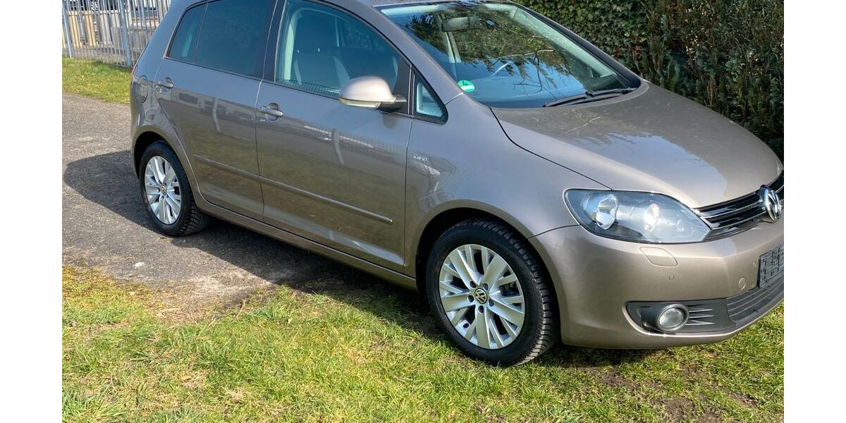 VW Golf 97.000 km 5.999 &euro; Gronau-Epe 48599