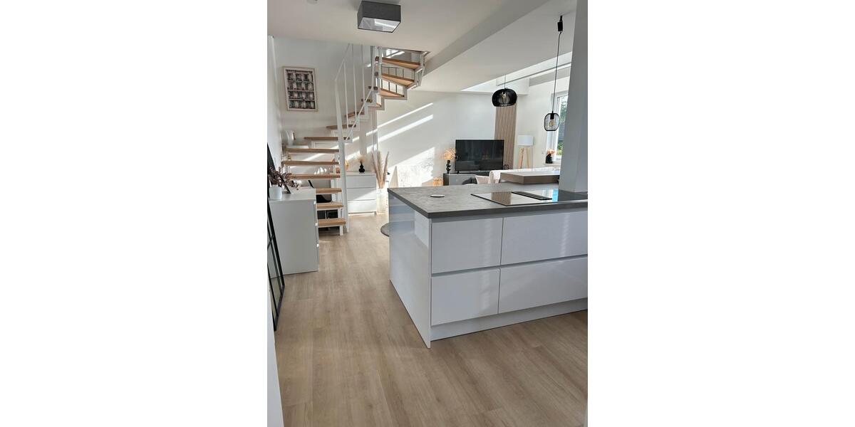 Dachgeschoßwohnung Burgdorf - 2.5 Zimmer, 70 m&sup2;, 189.000&euro; | Angebot:26291622