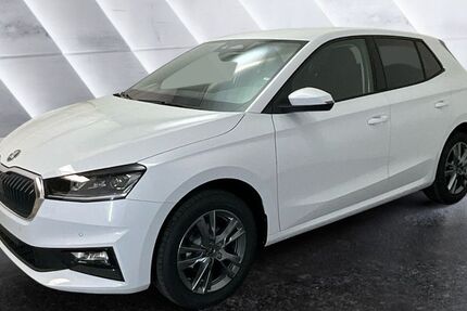 Skoda Fabia 9.990 km 28.170 &euro; Berlin 12681