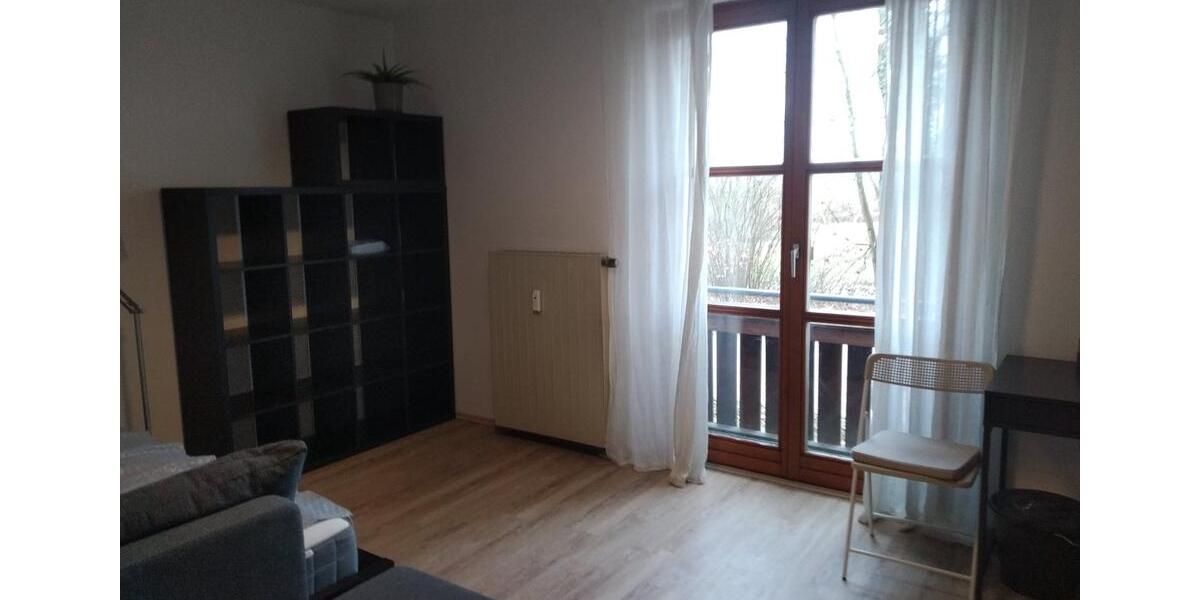 Erdgeschoßwohnung Regensburg Galgenberg - 1 Zimmer, 24 m&sup2;, 350&euro; | Angebot:25960617