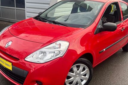 Renault Clio 104.183 km 3.990 &euro; Kreuztal 57223