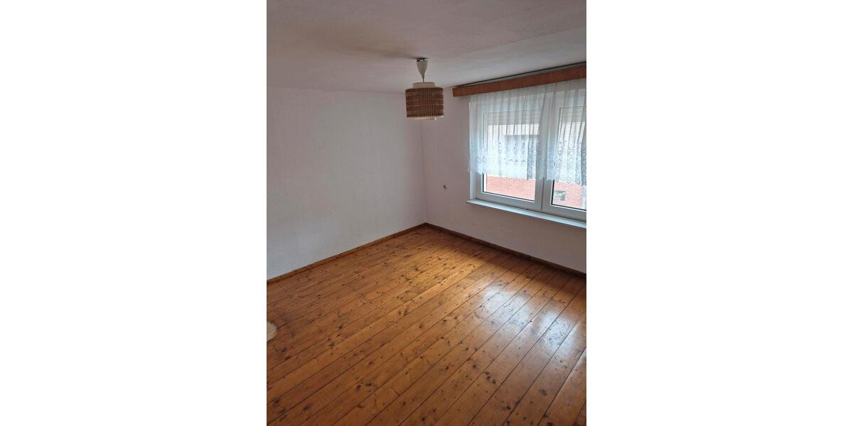 Einfamilienhaus Südharz - 4 Zimmer, 94 m&sup2;, 83.000&euro; | Angebot:26846458