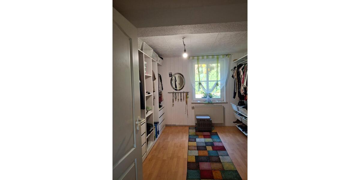 Einfamilienhaus Parchim - 7 Zimmer, 160 m&sup2;, 258.000&euro; | Angebot:27010048