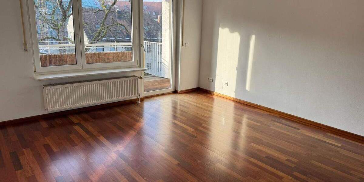 Etagenwohnung Bamberg Gärtnerstadt - 2 Zimmer, 96 m&sup2;, 360.000&euro; | Angebot:25094894