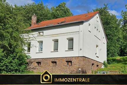 Haus Bad Karlshafen - 9 Zimmer, 156 m&sup2;, 149.000&euro; | Angebot:27126193