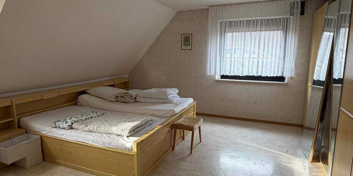 Einfamilienhaus Friesoythe Neuscharrel - 1 Zimmer, 226 m&sup2;, 290.000&euro; | Angebot:25769101