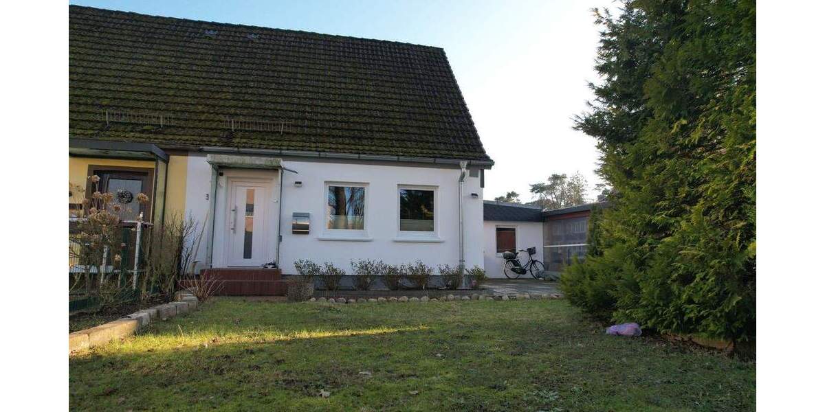 Doppelhaushälfte Wahlstedt - 4 Zimmer, 100 m&sup2;, 345.000&euro; | Angebot:25726000