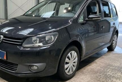 VW Touran 239.400 km 4.990 &euro; München 80995