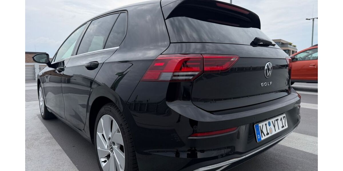 VW Golf 90.000 km 22.800 &euro; Kiel 24146
