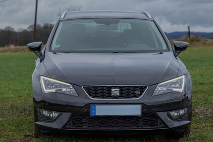 Seat Leon 90.660 km 13.799 &euro; Wipperfürth 51688