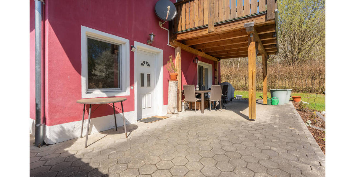 Einfamilienhaus Schöllnach Poppenberg - 5 Zimmer, 150 m&sup2;, 270.000&euro; | Angebot:26439536