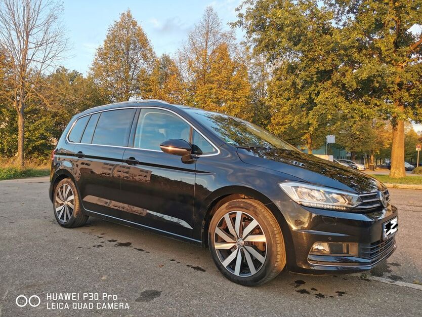 VW Touran 144.500 km 19.200 € Neuhausen 73765