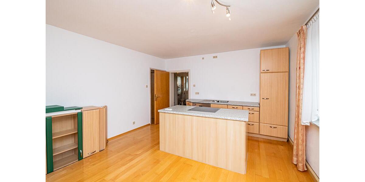 Zweifamilienhaus mit Garten in absoluter TOP-LAGE nahe Cham - Zweifamilienhaus Cham / Michelsdorf Michelsdorf | Angebot:12501300
