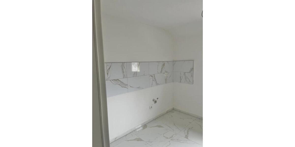 Dachgeschoßwohnung Gaggenau - 3 Zimmer, 65 m&sup2;, 850&euro; | Angebot:25305618