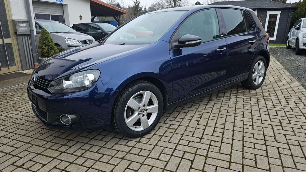 VW Golf 181.900 km 5.300 € Rentweinsdorf 96184