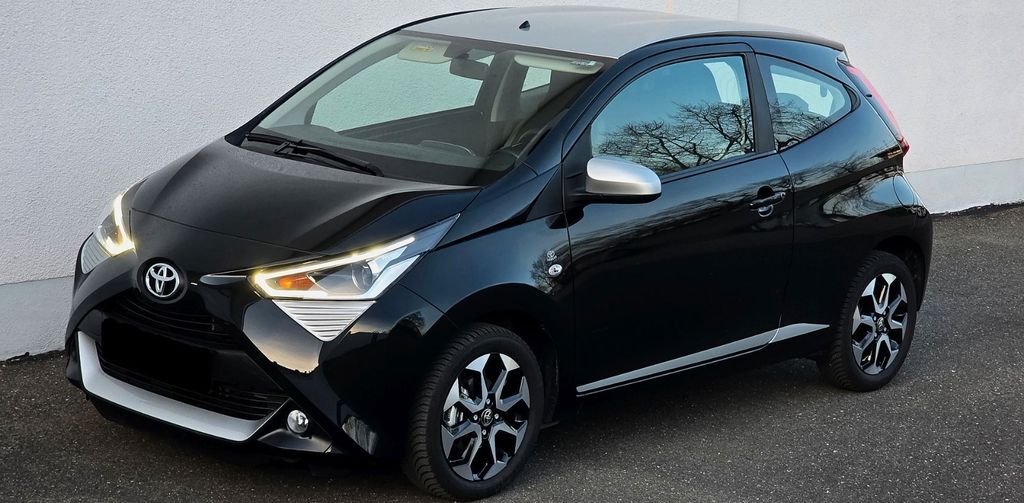 Toyota Aygo (X) 8.000 km 13.500 € Landau 76829