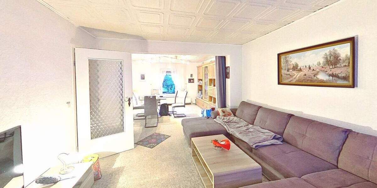 Schöne Eigentumswohnung mit viel Potenzial im Zentrum von Tangerhütte 5 zimmer