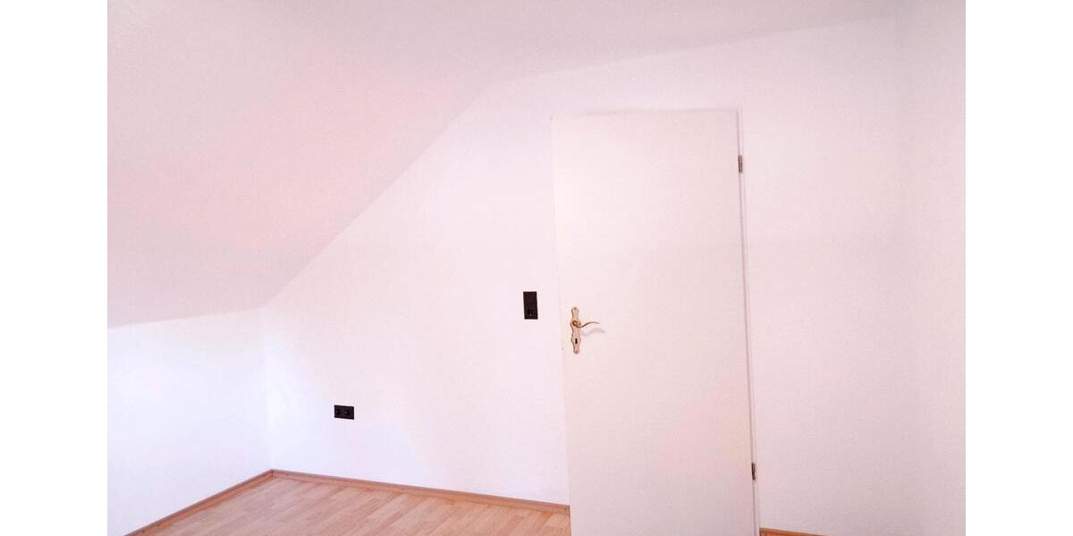 Dachgeschoßwohnung Scheeßel - 2 Zimmer, 20 m&sup2;, 450&euro; | Angebot:26256627