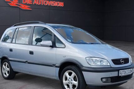 Opel Zafira 107.000 km 3.999 &euro; Grassbrunn 85630