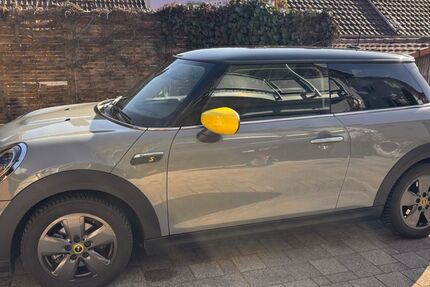 Mini Cooper SE 15.300 km 16.800 &euro; Ihringen 79241