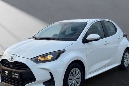 Toyota Yaris 60.000 km 12.750 &euro; Wesel 46485