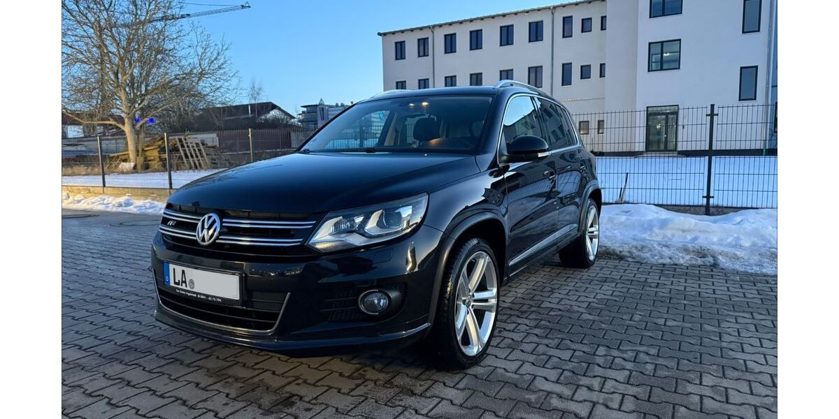 VW Tiguan 221.461 km 10.490 &euro; Vilsbiburg 84137