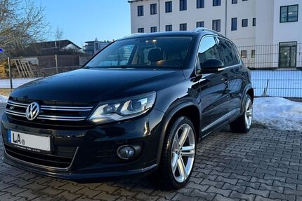 VW Tiguan 221.461 km 9.800 &euro; Vilsbiburg 84137
