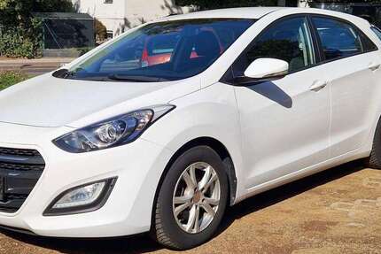 Hyundai i30 55.000 km 10.950 &euro; Bergisch Gladbach 51469