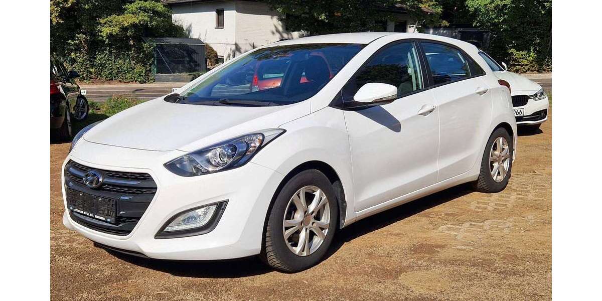 Hyundai i30 55.000 km 10.950 &euro; Bergisch Gladbach 51469