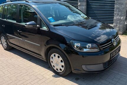 VW Touran 216.854 km 2.850 &euro; Bad Doberan 18209