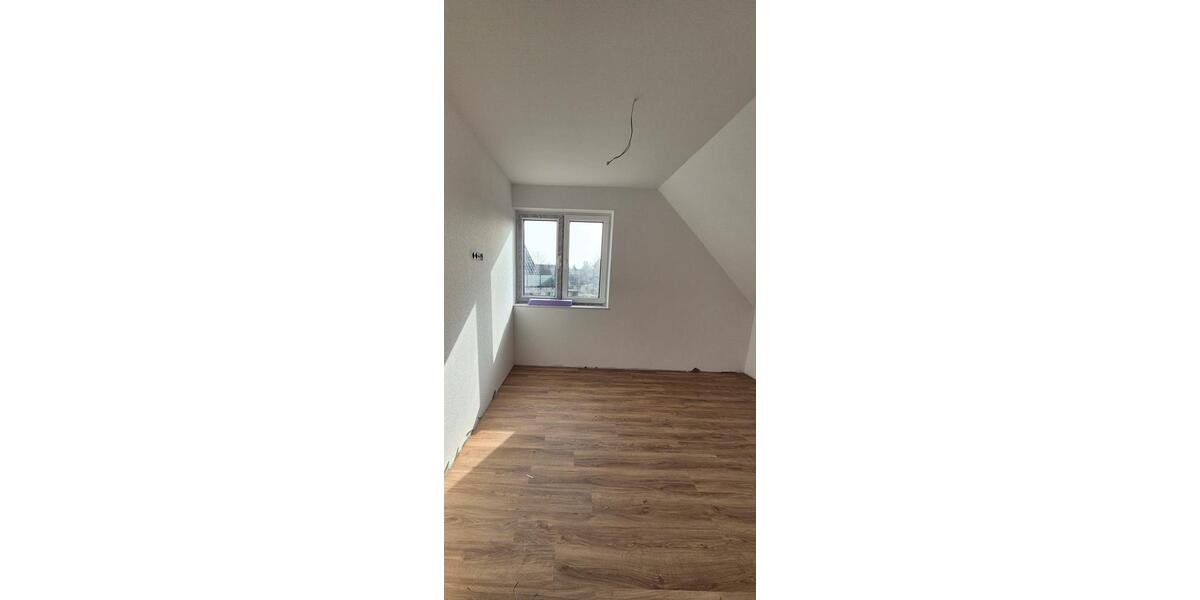 Dachgeschoßwohnung Werlte - 2.5 Zimmer, 71 m&sup2;, 720&euro; | Angebot:25420062