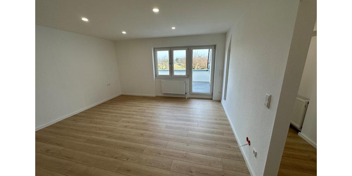 Etagenwohnung Rastatt - 4.5 Zimmer, 145 m&sup2;, 1.450&euro; | Angebot:24873257