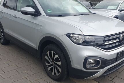 VW T-Cross 10.399 km 21.998 € Soest 59494