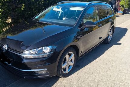 VW Golf 183.000 km 9.000 &euro; Warstein 59581