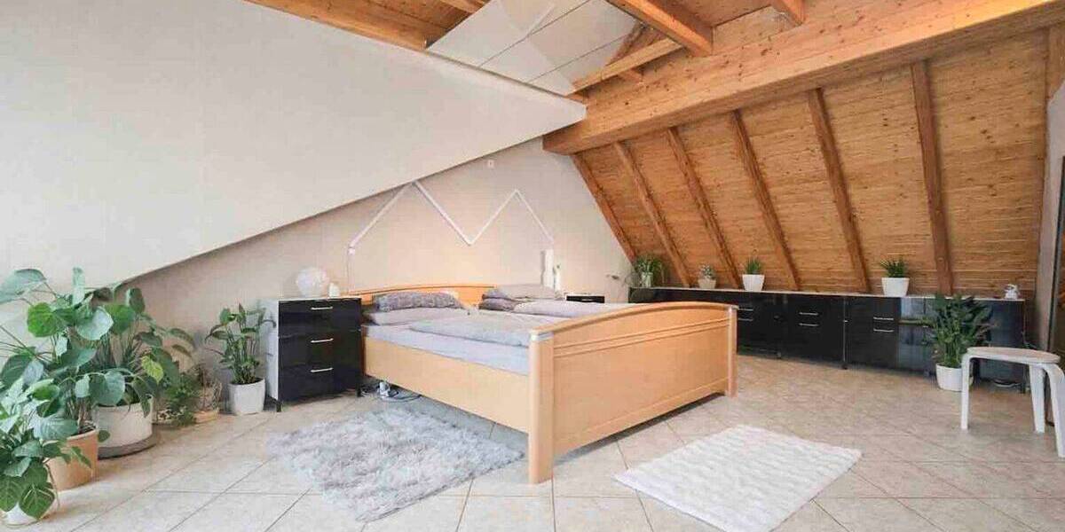 Mehrfamilienhaus, Wohnhaus Schöneck Büdesheim - 8 Zimmer, 565.000&euro; | Angebot:26017158