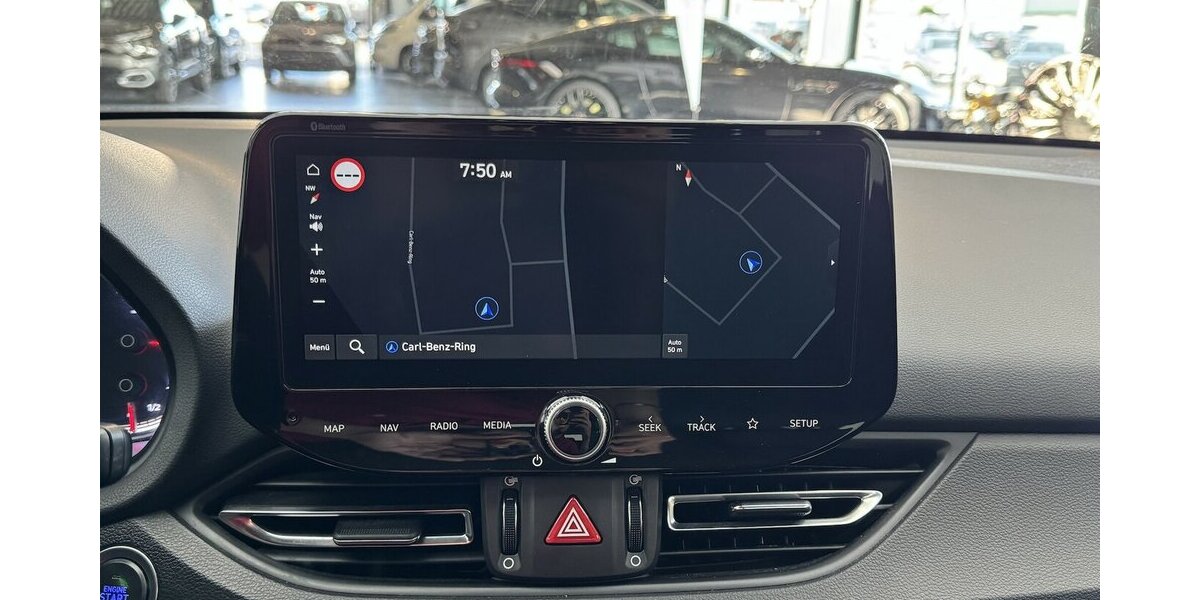 Hyundai i30 Kombi 1.6 T-GDI DCT CarPlay DAB CAM 48.794 km 17.890 &euro; Lich 35423