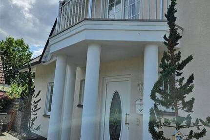 Freistehendes Einfamilienhaus - sehen - kaufen - einziehen 8 zimmer