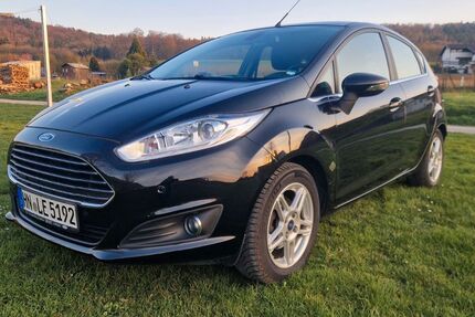 Ford Fiesta 78.000 km 8.000 &euro; Erlenbach 74235