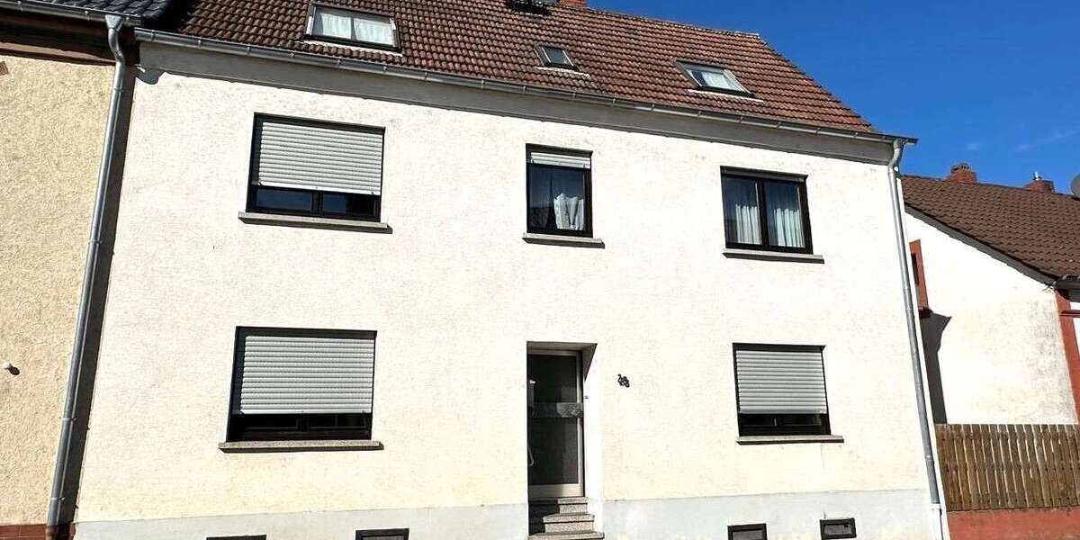 Einfamilienhaus Hauptstuhl - 6 Zimmer, 214 m&sup2;, 1.950&euro; | Angebot:27103235